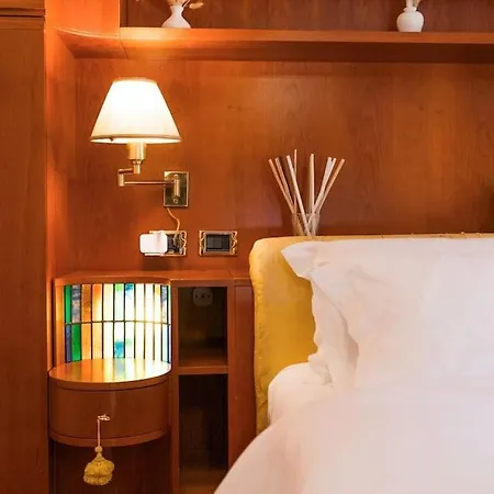 Carbonesi Luxury - Centro Storico Appartement Bologne