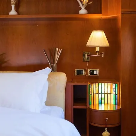 Carbonesi Luxury - Centro Storico Bolonia