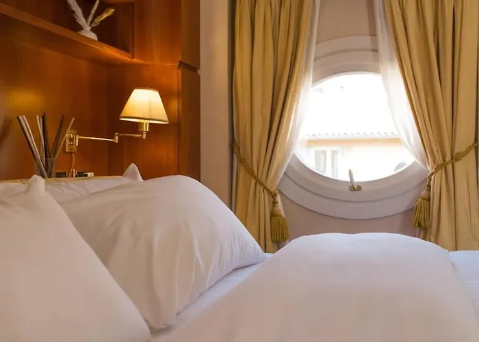 Carbonesi Luxury - Centro Storico Διαμέρισμα *