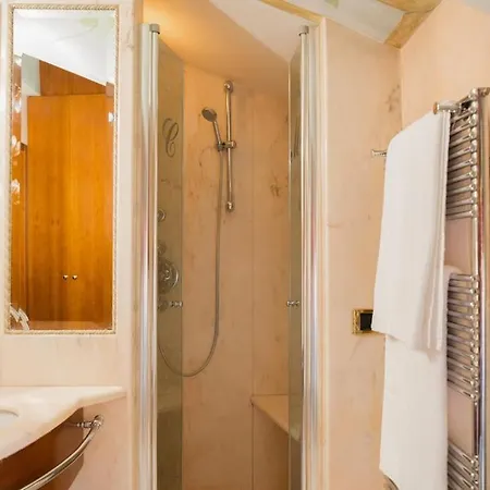 Carbonesi Luxury - Centro Storico Apartmán *