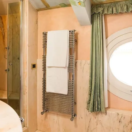 Apartment Carbonesi Luxury - Centro Storico