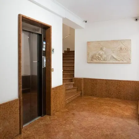 Carbonesi Luxury - Centro Storico Apartmán Boloňa