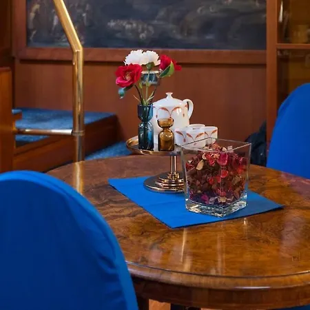 Carbonesi Luxury - Centro Storico Apartment Bologna