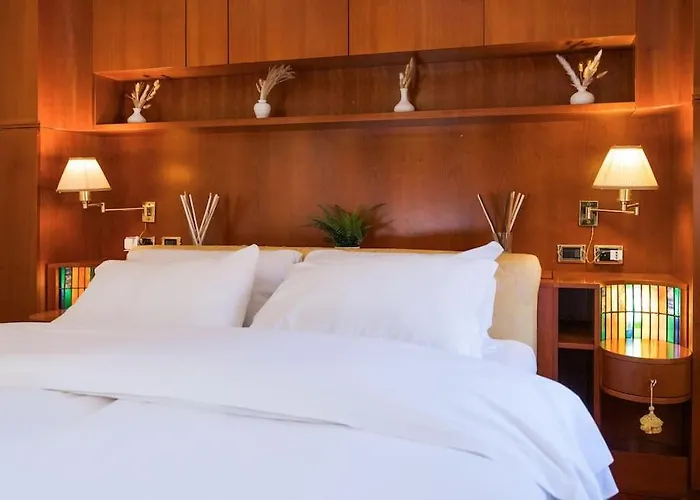 Carbonesi Luxury - Centro Storico بولونيا