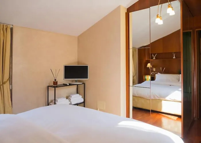 Carbonesi Luxury - Centro Storico شقة بولونيا