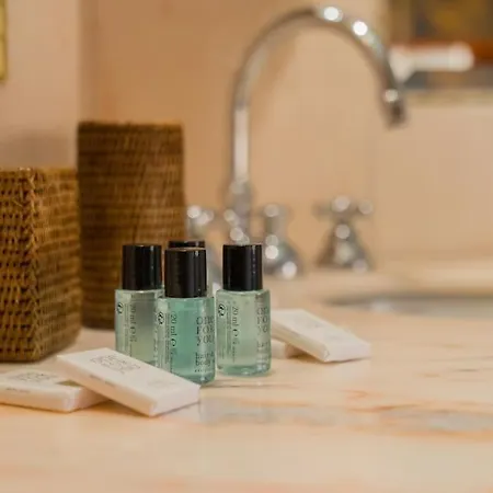 Carbonesi Luxury - Centro Storico * ボローニャ